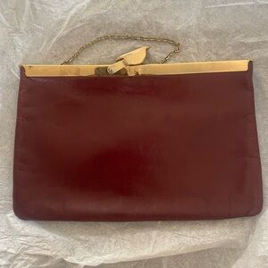 Elegant Burgundy Leather Clutch